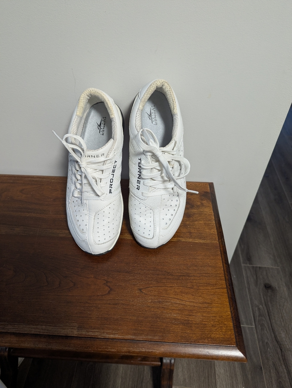 Turner Project White Leather Sneakers . Unisex Trainers. EUC. Like New.